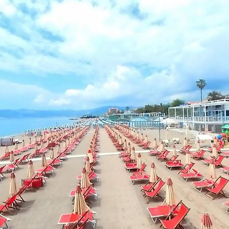 Il Nido Sul Mare Διαμέρισμα Σαβόνα Εξωτερικό φωτογραφία